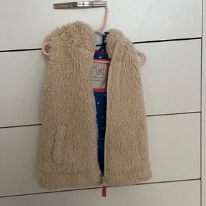 Mini Biden — faux fur full zip hooded vest